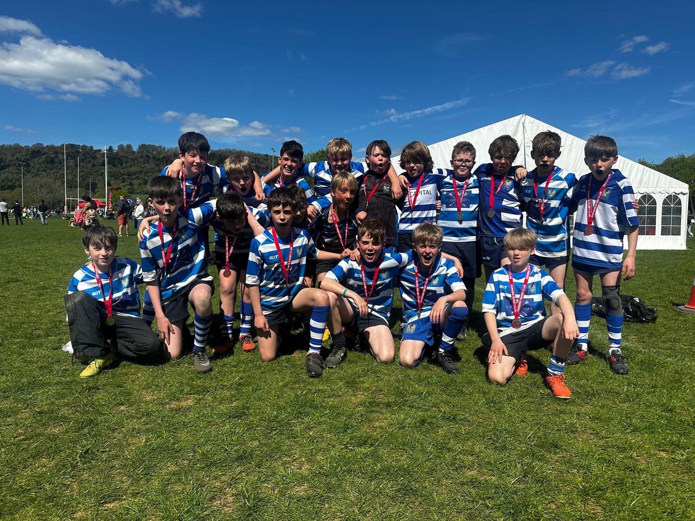 Haslemere CRC U12s with medals